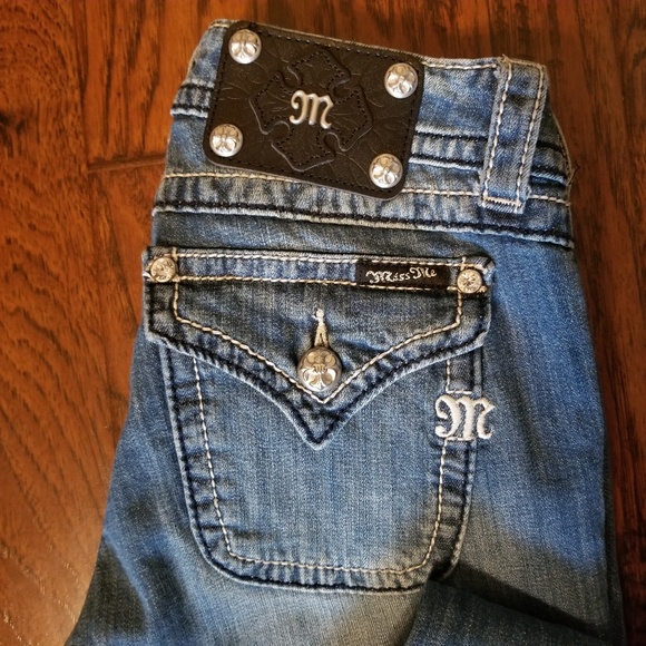 👖Wide Leg Designer Jeans👖 - Picture 2 of 4